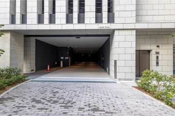 駐車場の出入り口