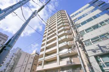 サーパス松屋町筋の外観（南東側から）