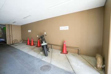 バイク置場