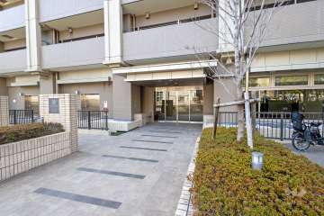 エントランスアプローチ