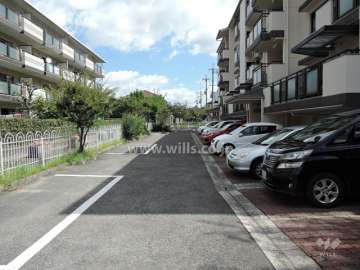 敷地内駐車場（屋内平面式）