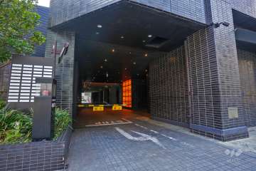 駐車場の出入り口