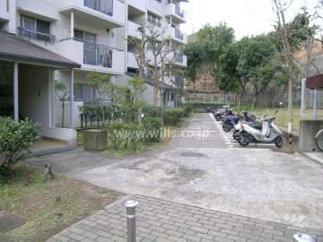 周辺は緑豊か