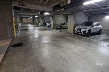 敷地内駐車場（屋内平面式）