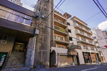 プチロイヤル谷町の外観（北東側から）