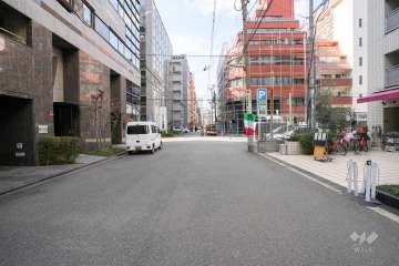 敷地南側の前面道路　　