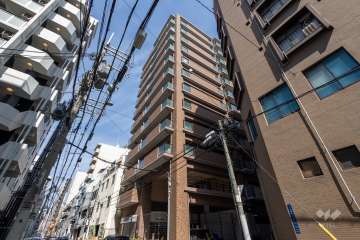 ライオンズマンション松屋町の外観（南西側から）