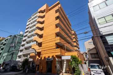 ライオンズマンション上本町第5の外観（南西側から）