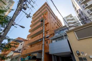 ライオンズマンション上本町第5の外観（北東側から）