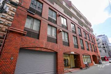 ライオンズマンション東本町の外観（南西側から）