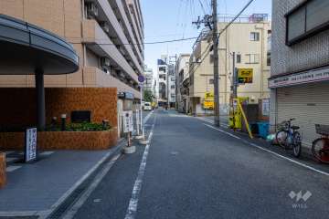 敷地東側の前面道路　