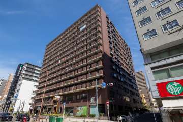 松屋町グランドハイツの外観（南西側から）