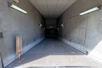 駐車場の出入り口