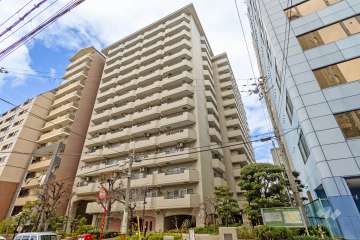 谷町グランドハイツの外観（南東側から）