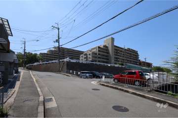 サンロイヤル箕面コスモの遠景