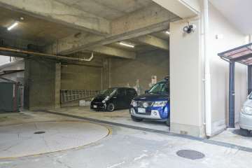 敷地内駐車場（屋内平面式）