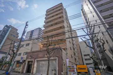 天満橋コープの外観（北西側から）