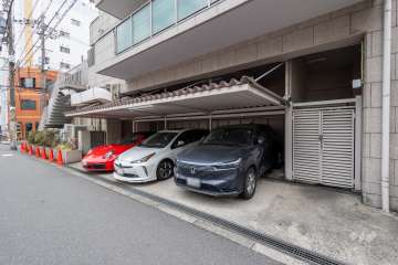 敷地内駐車場（屋内平面式）