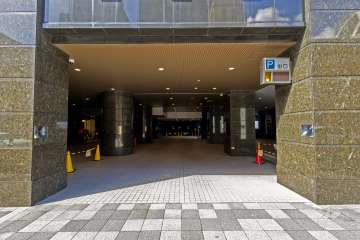 駐車場の出入り口