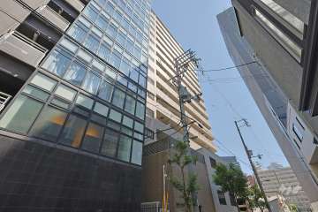 キングマンション梅田の外観（北西側から）