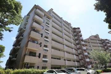 ルミナス箕面の森一番街の外観（北東側から）