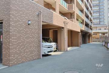 敷地内駐車場（屋内平面式）