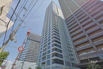 クレヴィアタワー中之島の外観（西側から）