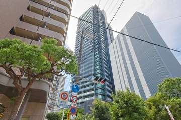 シティタワー大阪福島の外観（北東側から）