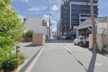 敷地南側の前面道路　