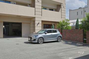 敷地内駐車場（屋外平面式）　