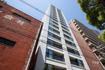 ユニハイム中之島堂島川タワーレジデンスの外観(南側から)