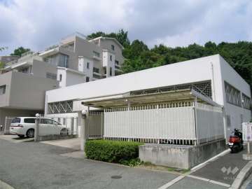 駐車場棟