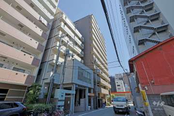 リーガル西梅田の外観（北西側から）