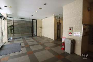 エントランスホール