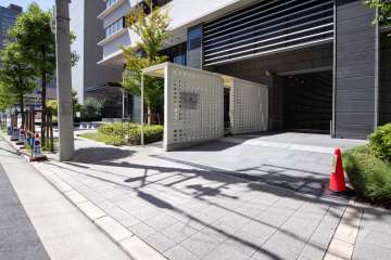 駐車場の出入口