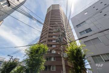 イトーピア西天満ソアーズタワーの外観（北側から）