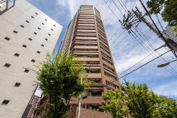 イトーピア西天満ソアーズタワーの外観（南西側から）