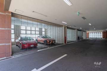 敷地内駐車場（屋内平面式）