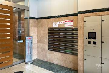 宅配ボックスと共用ポスト