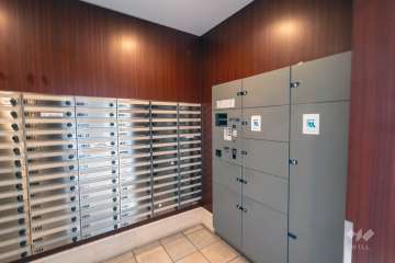 宅配ボックスと共用ポスト