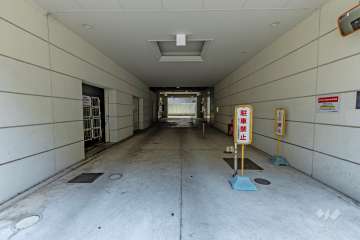 駐車場の出入り口