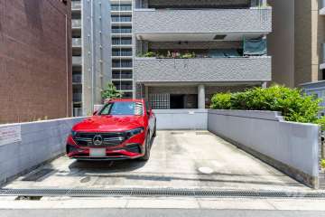 敷地内駐車場（屋外平面式）