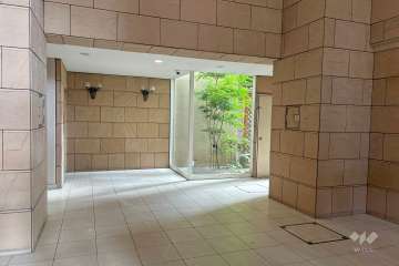 エントランスホール