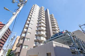 クレヴィア扇町公園の外観（南西側から）