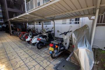 駐輪場、バイク置場