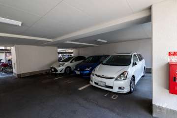 敷地内駐車場（屋内平面式）