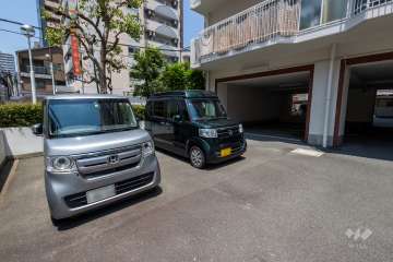 敷地内駐車場（屋外平面式）