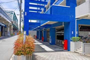 敷地内駐車場（屋内機械式）