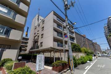 シャルム中津の外観（南西側から）