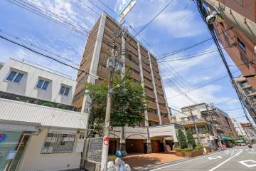 セレッソコート梅田リーベンシティの外観（南東側から）